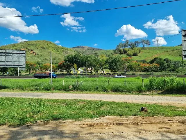 Galpão / Barracão com 3300m², para alugar, no bairro Aparecida em Aparecida