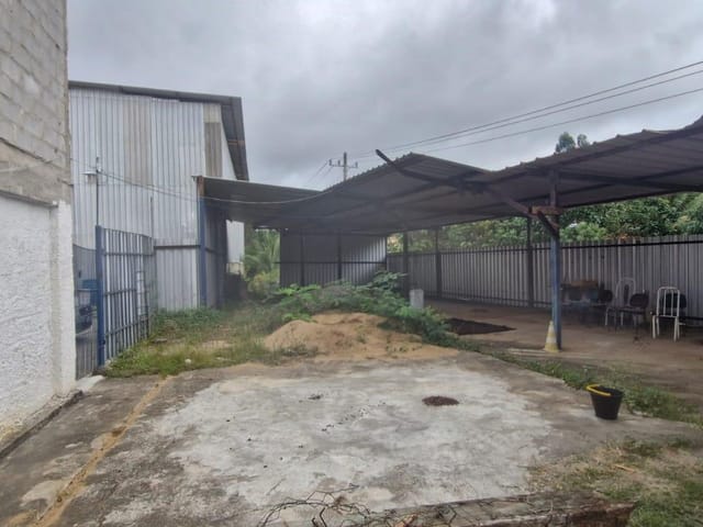 Galpão / Barracão para alugar, no bairro santa amalia em Vassouras