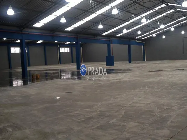 Galpão / Barracão com 1740m², para alugar, no bairro Vila Leopoldina em São Paulo
