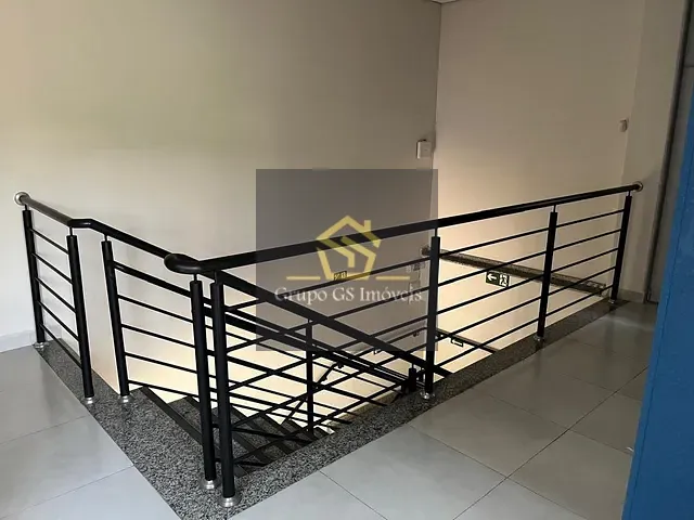 Galpão / Barracão com 1065m², à venda, no bairro Distrito Industrial Benedito Storani em Vinhedo