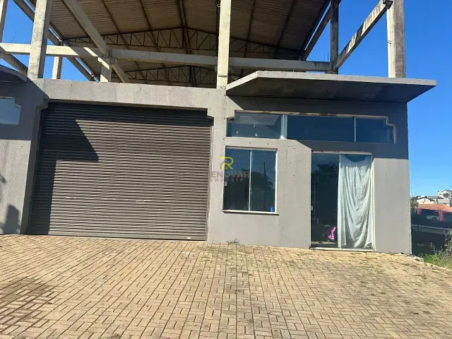 Galpão / Barracão com 694m², à venda ou para alugar, no bairro Bonsucesso em Guarapuava