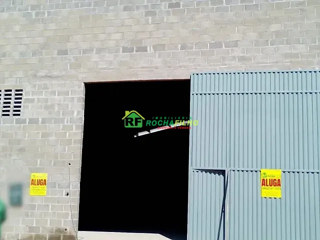 Galpão / Barracão com 330m², para alugar, no bairro Noivos em Teresina