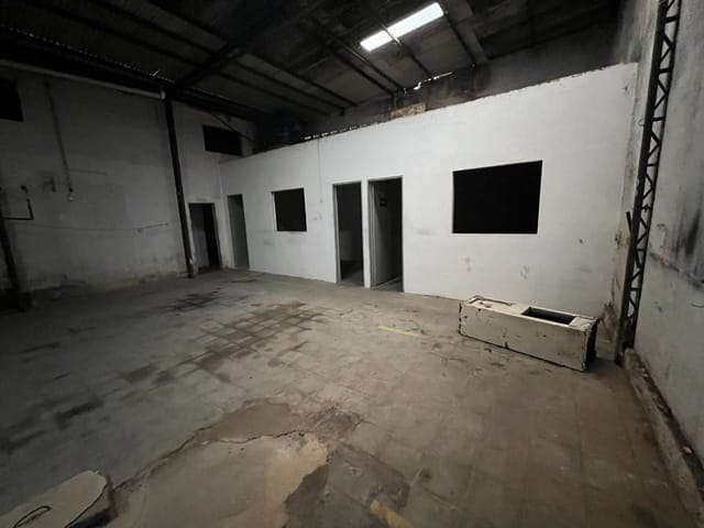 Galpão / Barracão com 600m², para alugar, no bairro Centro em Arapiraca