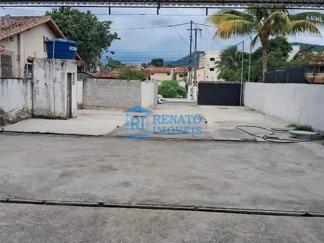 Conjunto comercial à venda, no bairro Centro em Maricá