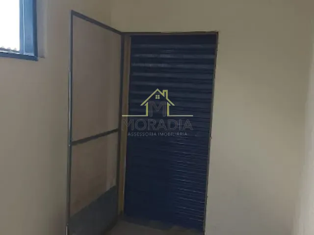 Galpão / Barracão com 1600m², à venda ou para alugar, no bairro Pólo Industrial em Guaxupé