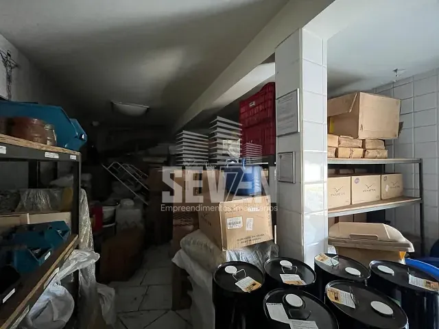 Galpão / Barracão com 250m², à venda, no bairro Vila Cardia em Bauru