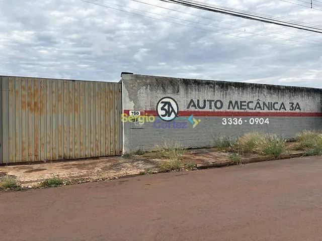 Galpão / Barracão com 1000m², para alugar, no bairro Indústrias Leves em Londrina