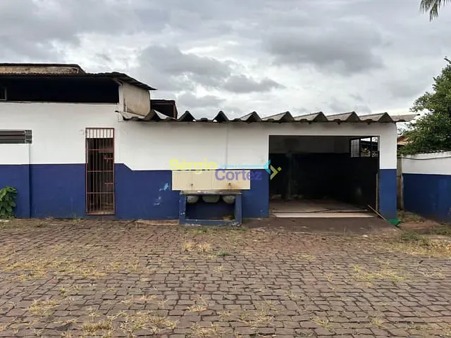 Galpão / Barracão com 1000m², para alugar, no bairro Indústrias Leves em Londrina