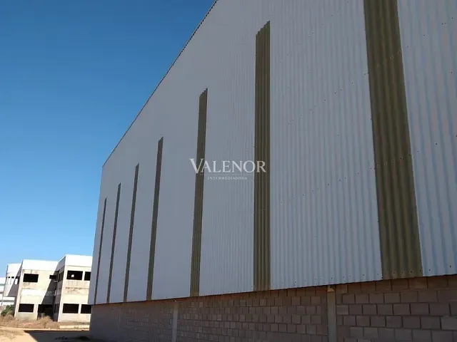 Galpão / Barracão com 30000m², para alugar, no bairro Aglomeração Urbana de Jundiaí em Cabreúva