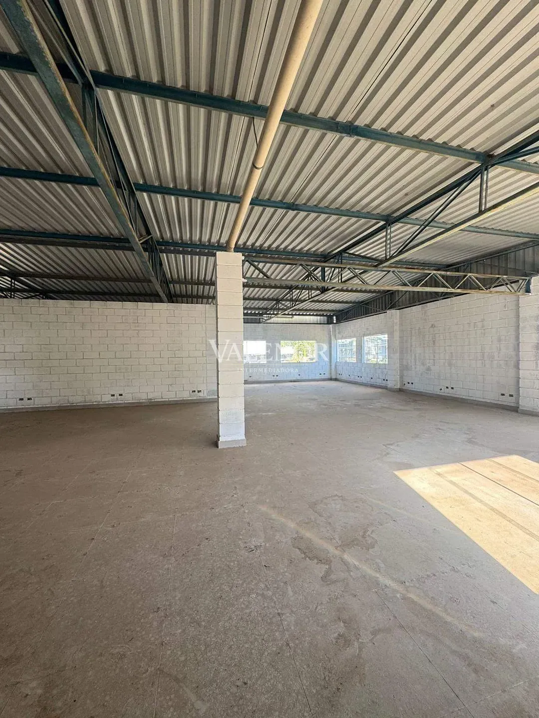 Depósito-Galpão, 30000 m² - Foto 20