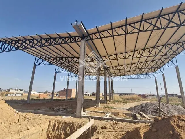 Galpão / Barracão com 450m², para alugar, no bairro JARDIM DAS ROSAS em Sinop