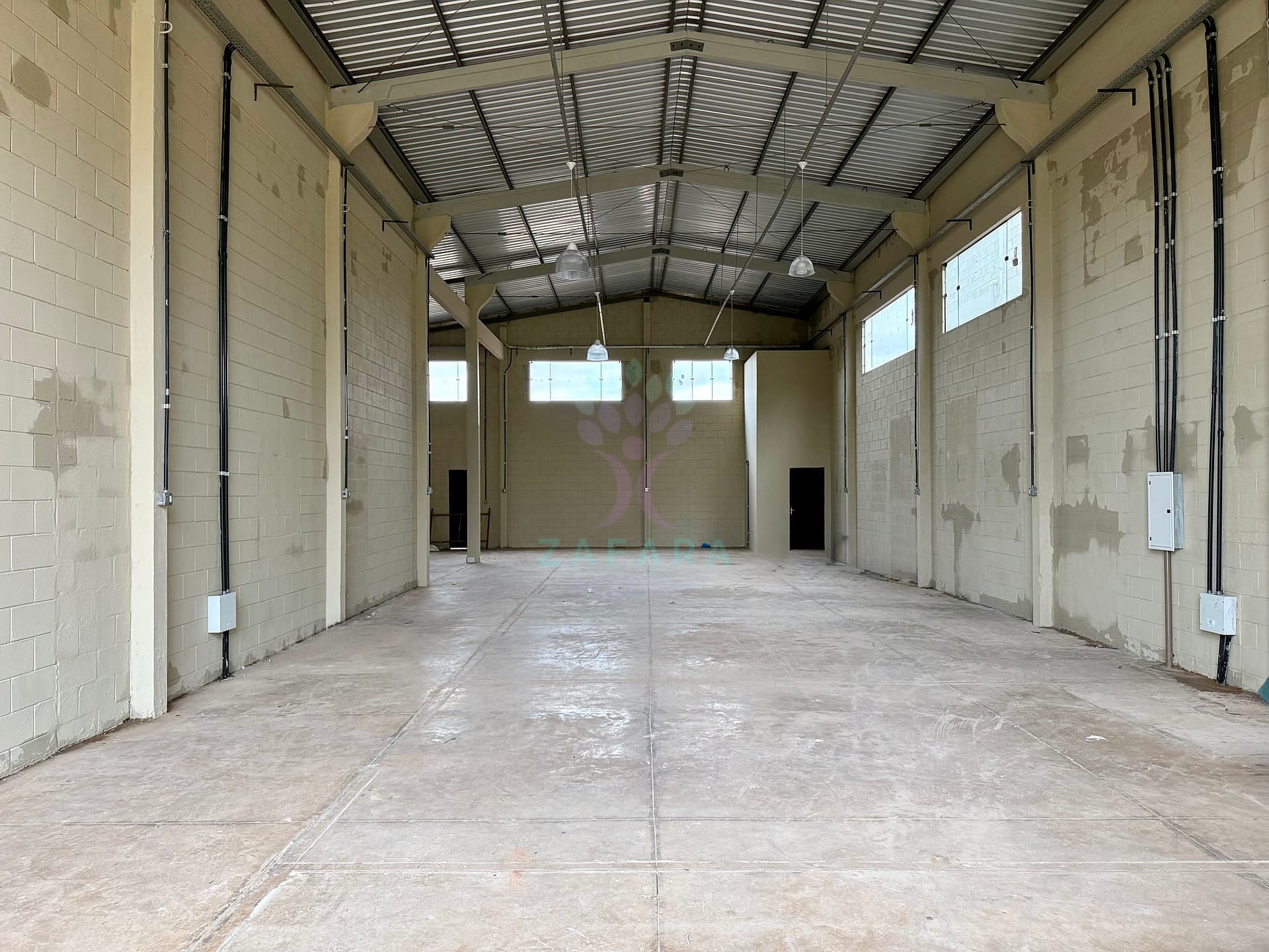 Depósito-Galpão, 232 m² - Foto 2