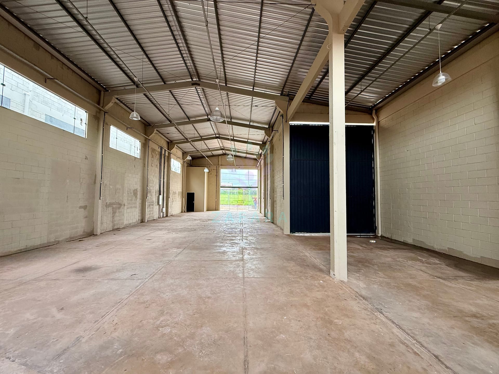 Depósito-Galpão, 232 m² - Foto 5