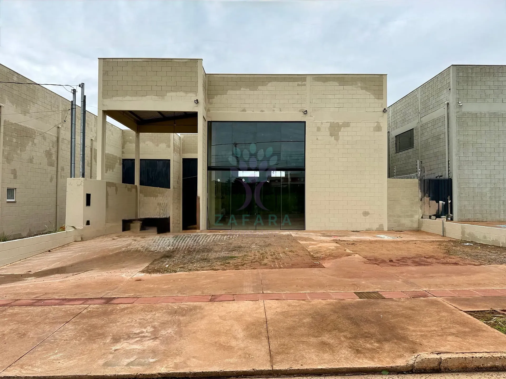 Depósito-Galpão, 232 m² - Foto 1