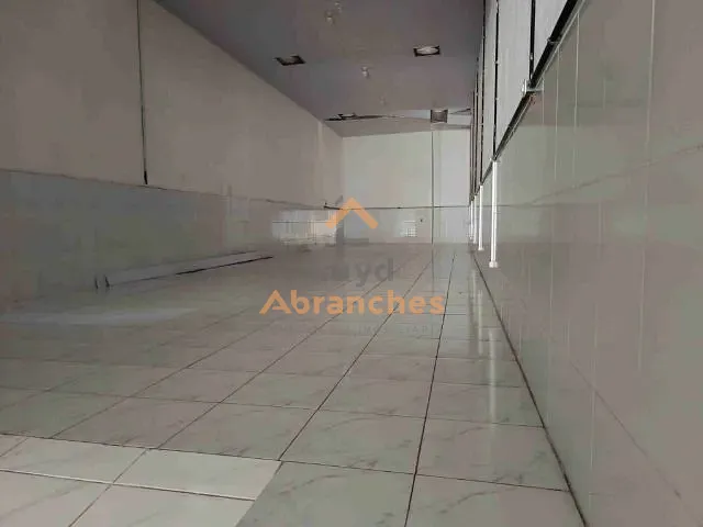 Ponto com 250m², para alugar, no bairro Paraíso (Polvilho) em Cajamar
