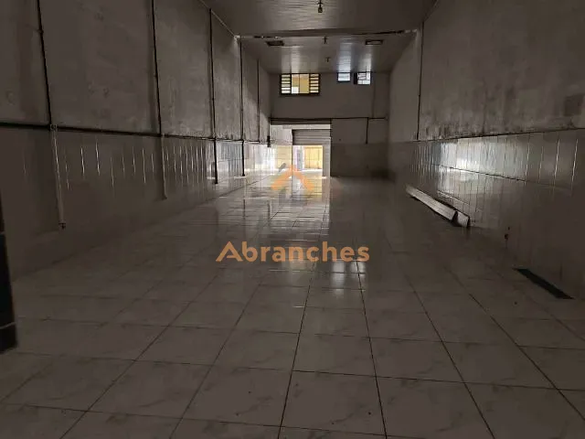 Ponto com 250m², para alugar, no bairro Paraíso (Polvilho) em Cajamar