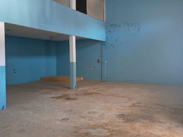 Galpão / Barracão com 300m², à venda, no bairro Sol e Mar em Macaé