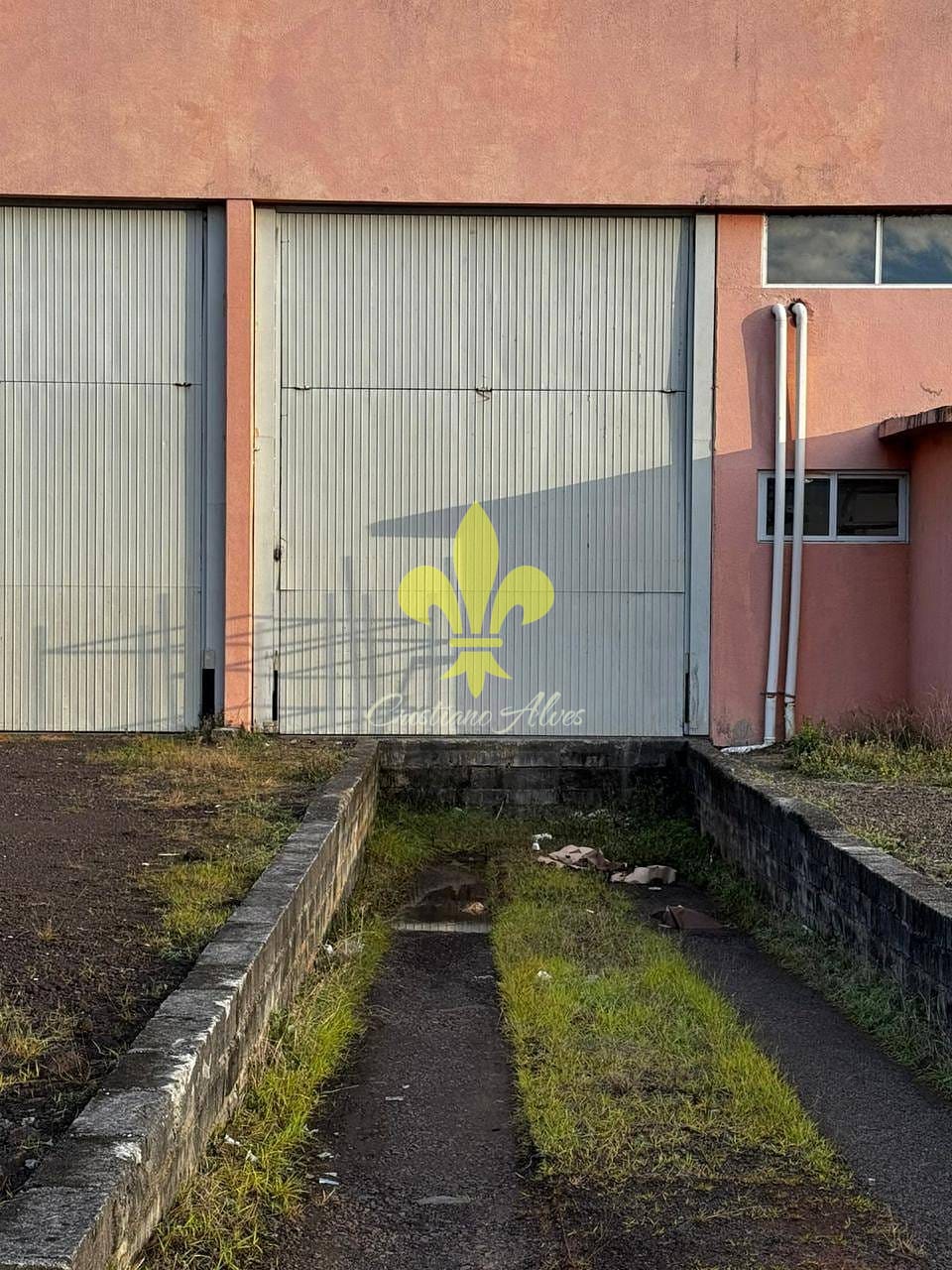 Depósito-Galpão-Armazém para alugar, 500m² - Foto 2