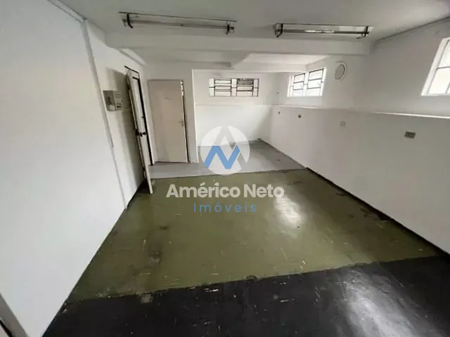 Galpão / Barracão com 1300m², à venda ou para alugar, no bairro Prosperidade em São Caetano do Sul