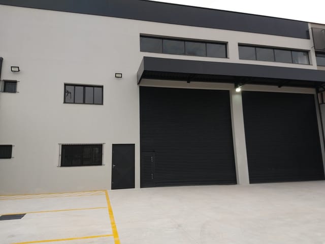 Galpão / Barracão com 76700m², para alugar, no bairro Rudge Ramos em São Bernardo do Campo