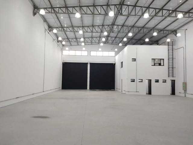 Galpão / Barracão com 76700m², para alugar, no bairro Rudge Ramos em São Bernardo do Campo
