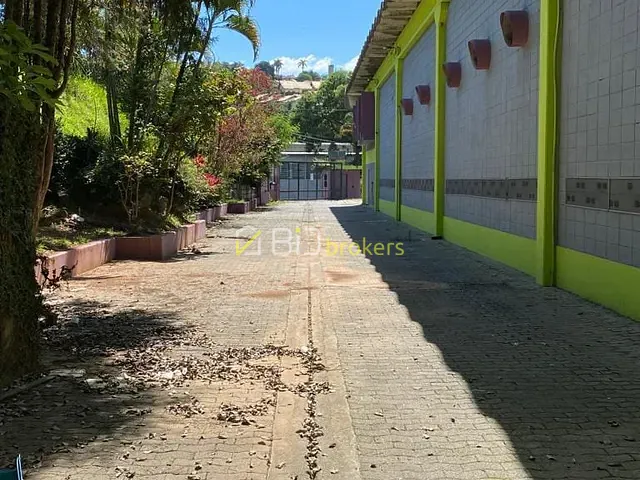 Galpão / Barracão com 3000m², para alugar, no bairro Jardim Regina Alice em Barueri