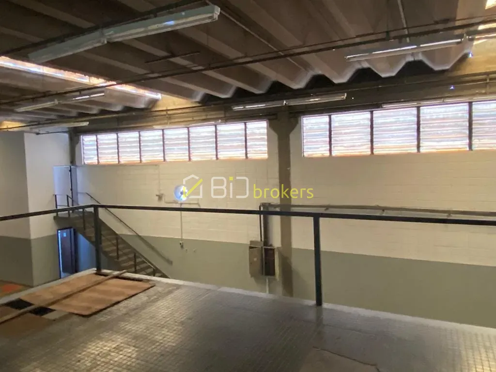 Depósito-Galpão, 1800 m² - Foto 9