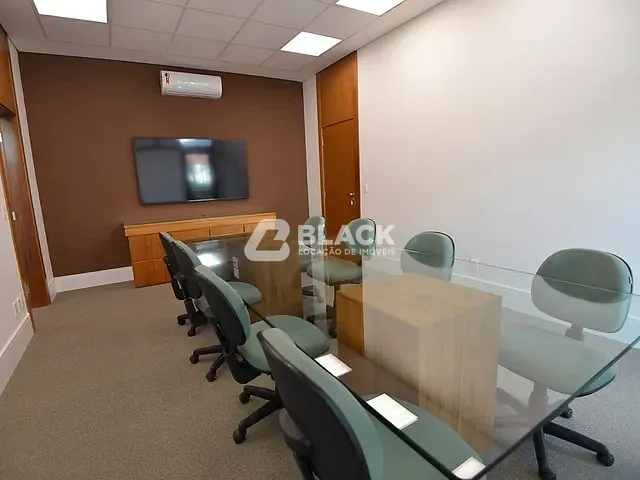 Galpão / Barracão com 11041m², para alugar, no bairro Cajuru do Sul em Sorocaba