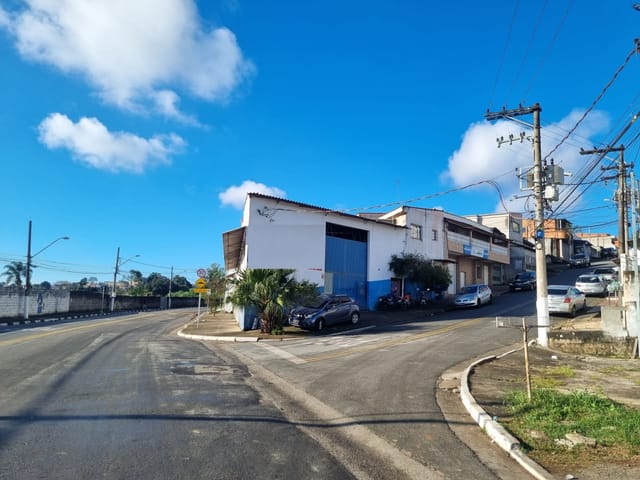 Foto do Galpão / Barracão - Excelente galpão comercial, com 659 metros de construção - Vila Nova Bonsucesso, Guarulhos, SP | Imobiliária Compare