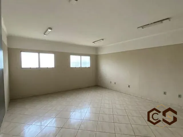 Galpão / Barracão com 1040m², à venda, no bairro Helvétia Country em Salto