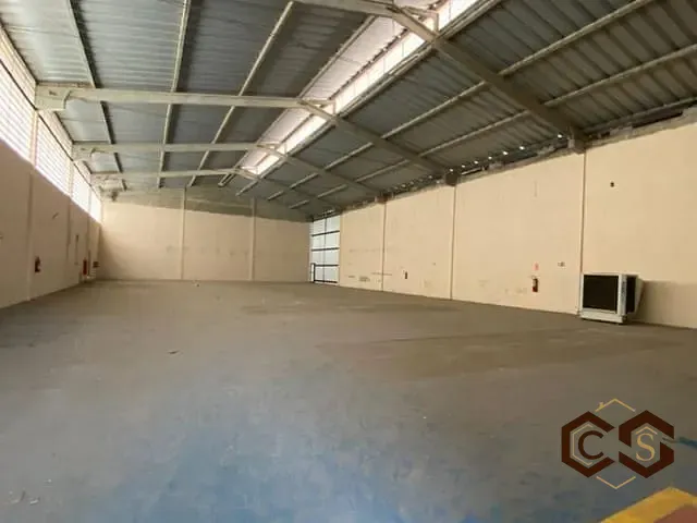 Galpão / Barracão com 1040m², à venda, no bairro Helvétia Country em Salto