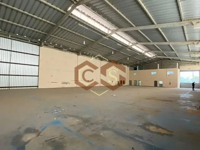 Galpão / Barracão com 1040m², à venda, no bairro Helvétia Country em Salto