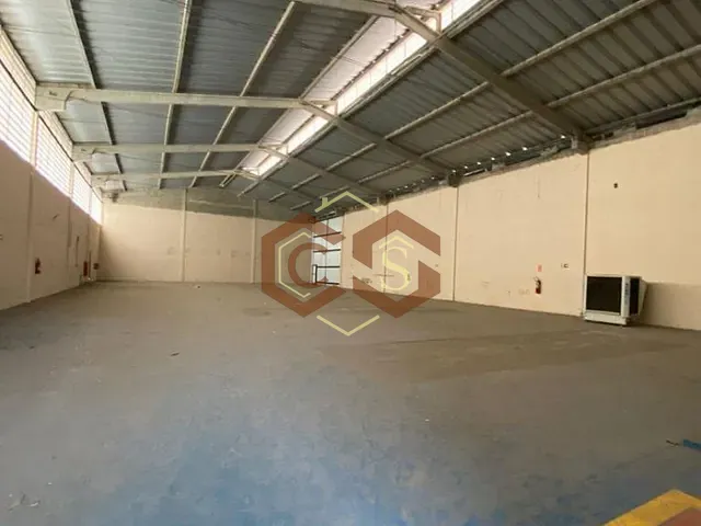 Galpão / Barracão com 1040m², à venda, no bairro Helvétia Country em Salto