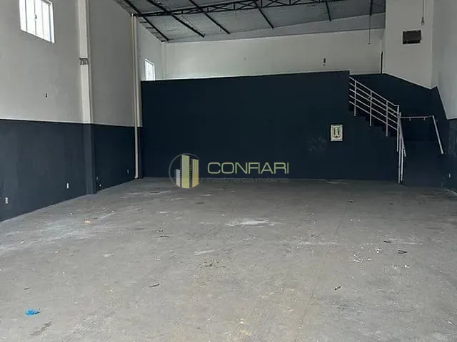 Galpão / Barracão para alugar, no bairro Morretes em Itapema