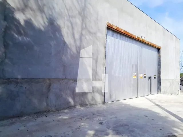 Galpão / Barracão com 1000m², para alugar, no bairro Jardim Presidente Dutra em Guarulhos
