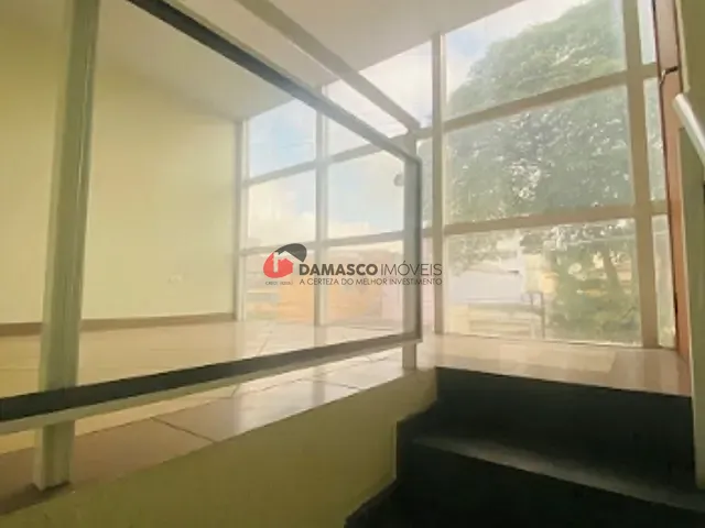 Galpão / Barracão à venda, no bairro Vila Palmares em Santo André