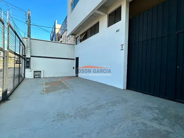 Galpão / Barracão para alugar, no bairro Jardim Santa Rosa em Sorocaba