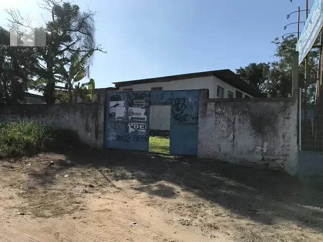 Galpão / Barracão com 1800m², à venda ou para alugar, no bairro Jardim da Posse em Nova Iguaçu