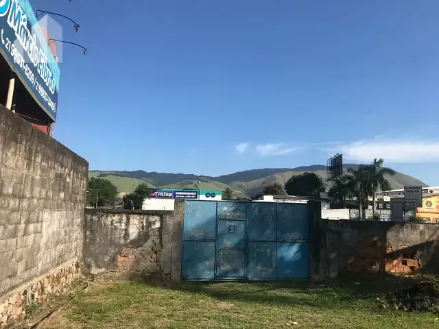 Galpão / Barracão com 1800m², à venda ou para alugar, no bairro Jardim da Posse em Nova Iguaçu