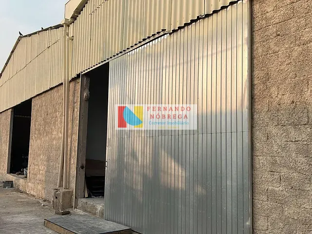 Galpão / Barracão com 715m², para alugar, no bairro Jardim Cumbica em Guarulhos