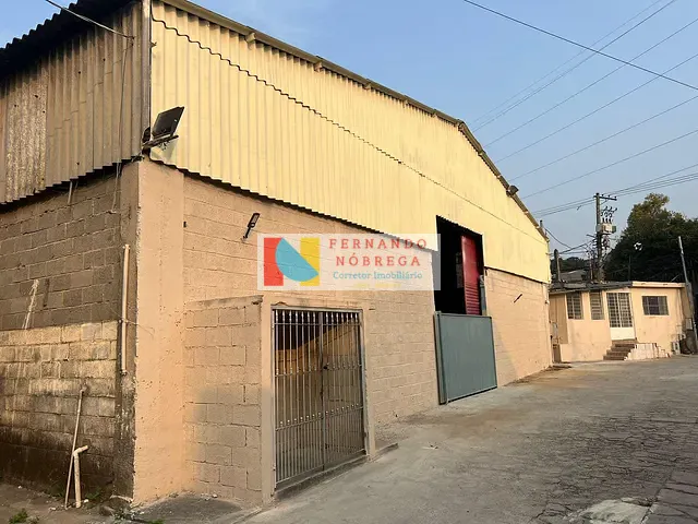 Galpão / Barracão com 715m², para alugar, no bairro Jardim Cumbica em Guarulhos