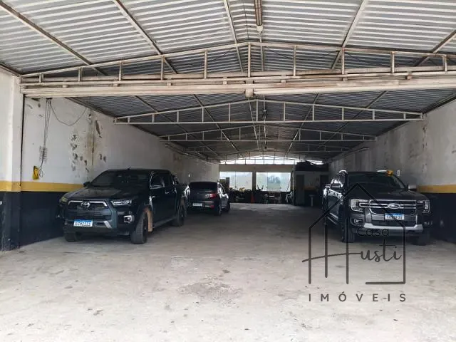 Galpão / Barracão com 360m², à venda, no bairro Centro em Embu das Artes
