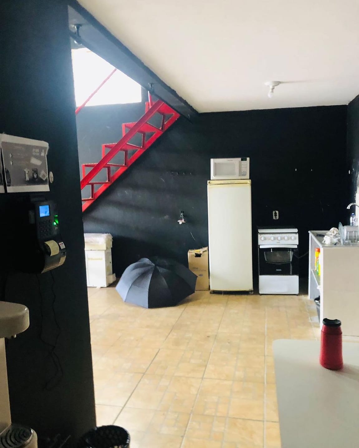 Depósito-Galpão-Armazém para alugar, 10m² - Foto 2