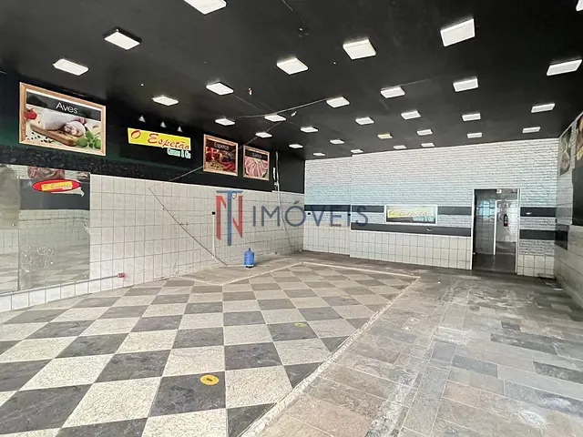 Galpão / Barracão com 252m², à venda, no bairro Centro em Atibaia