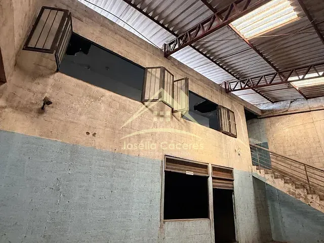 Galpão / Barracão à venda ou para alugar, no bairro Centro-Norte em Várzea Grande