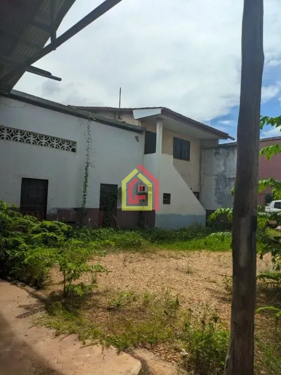 Comercial para alugar com 2 banheiros e 800m² no Laranjeiras, Marabá (PA) — foto 2 de 7