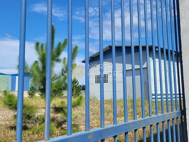 Galpão / Barracão com 410m², à venda, no bairro Volta Redonda em Araquari