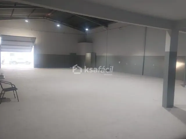 Galpão / Barracão com 504m², para alugar, no bairro Vila Progresso em Campo Grande