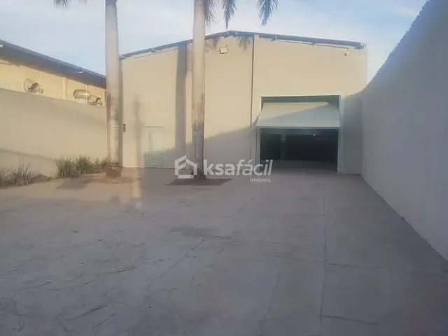 Galpão / Barracão com 504m², para alugar, no bairro Vila Progresso em Campo Grande