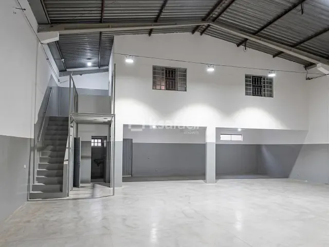 Galpão / Barracão com 504m², para alugar, no bairro Vila Progresso em Campo Grande
